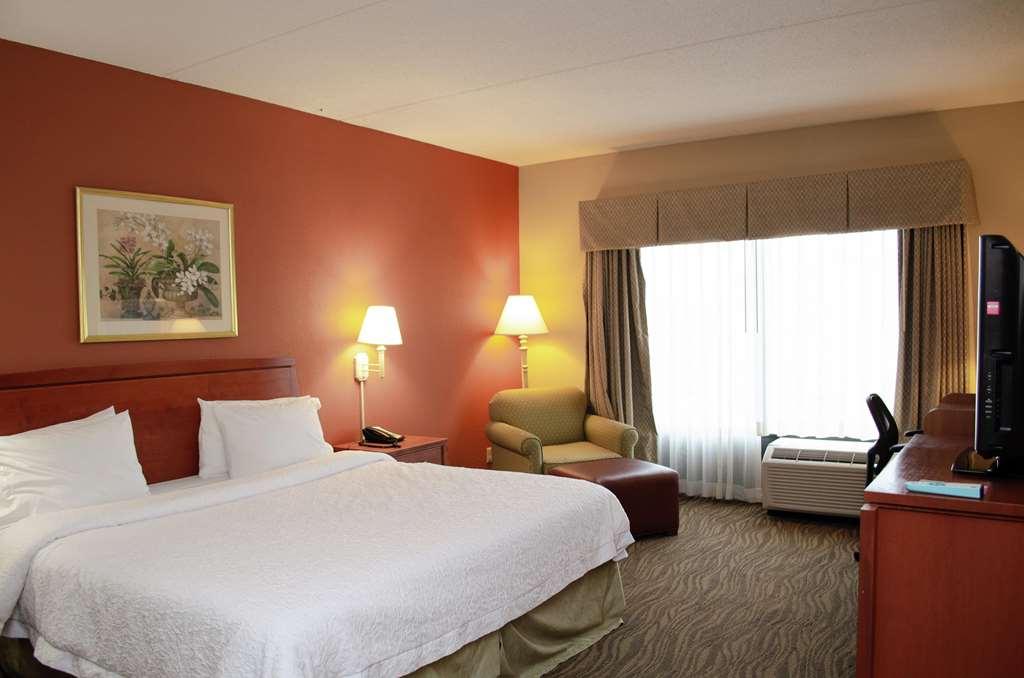 Hampton Inn & Suites Augusta West Habitación foto